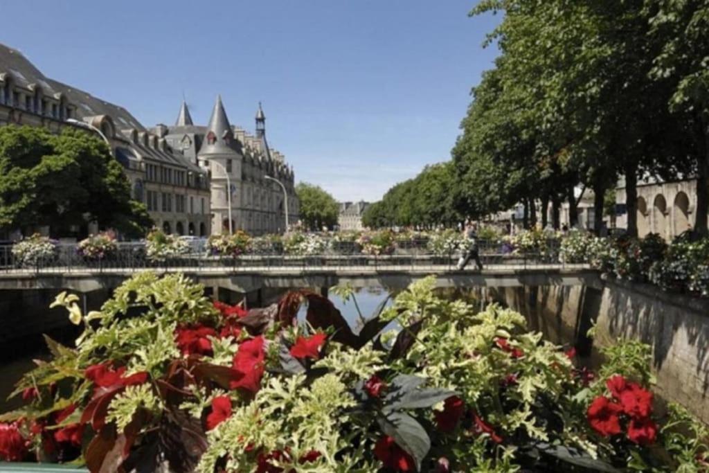 Maison Hyper Centre - 4 Pers - 2 Places De Parking Gratuites
